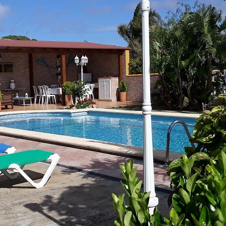 Chalet La Huerta Con Piscina Y Wifi كونيل ذي لا فرونتيرا المظهر الخارجي الصورة