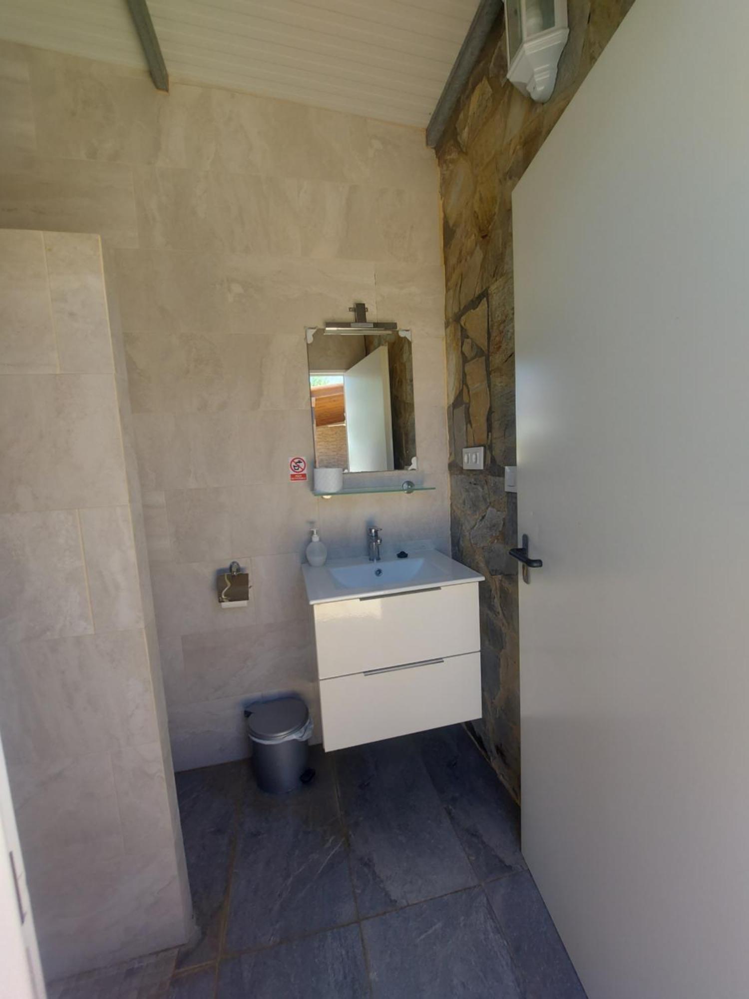 Chalet La Huerta Con Piscina Y Wifi كونيل ذي لا فرونتيرا المظهر الخارجي الصورة