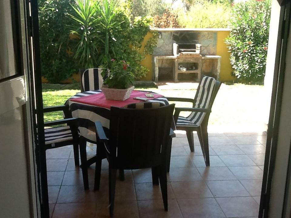 Chalet La Huerta Con Piscina Y Wifi كونيل ذي لا فرونتيرا المظهر الخارجي الصورة