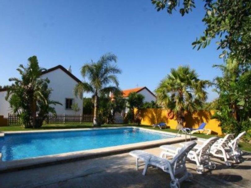 Chalet La Huerta Con Piscina Y Wifi كونيل ذي لا فرونتيرا المظهر الخارجي الصورة