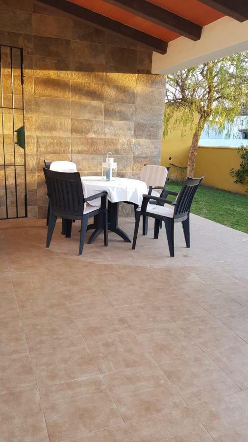 Chalet La Huerta Con Piscina Y Wifi كونيل ذي لا فرونتيرا المظهر الخارجي الصورة