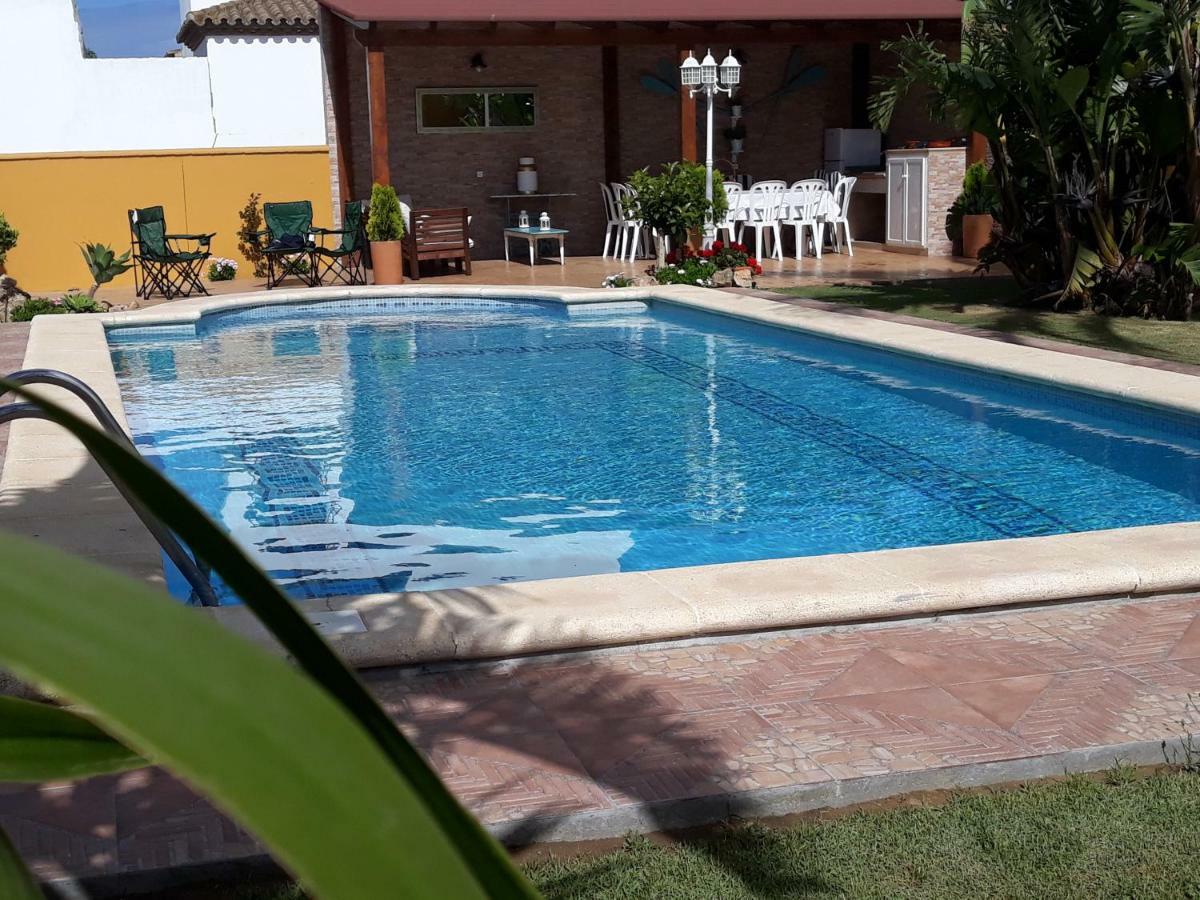 Chalet La Huerta Con Piscina Y Wifi كونيل ذي لا فرونتيرا المظهر الخارجي الصورة