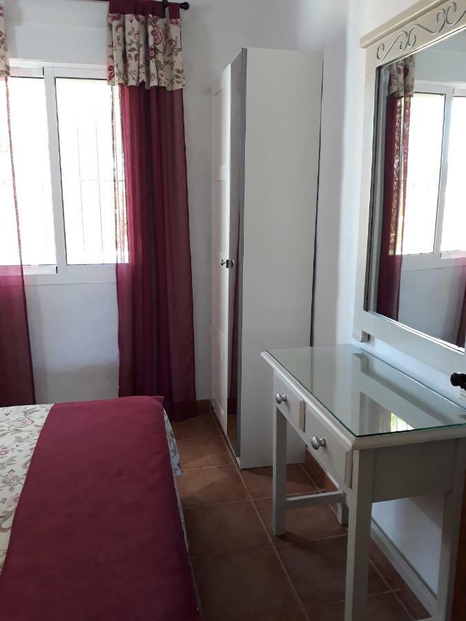 Chalet La Huerta Con Piscina Y Wifi كونيل ذي لا فرونتيرا المظهر الخارجي الصورة
